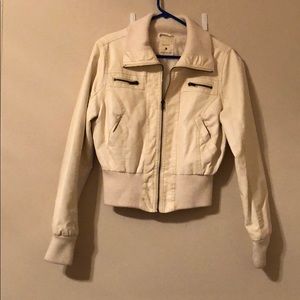 Forever 21 cream leather jacket fits a size 4/6